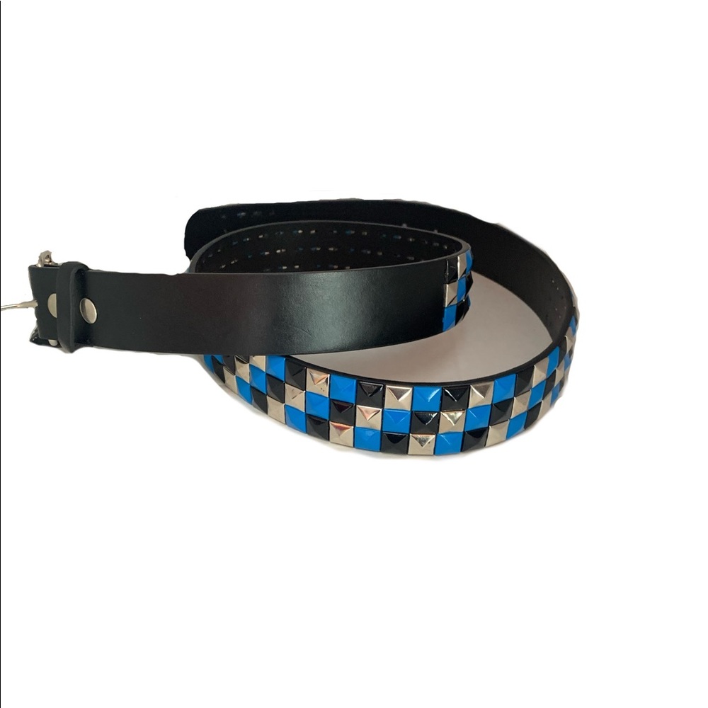 UNISEX 3-Row Metal Pyramid Studded  Belt  Checker